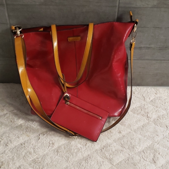 Heys Sling handbag - Picture 4 of 5